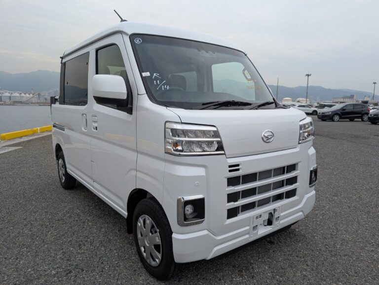 Daihatsu Hijet Deck Van 2024- BRAND NEW- CVT Automatic