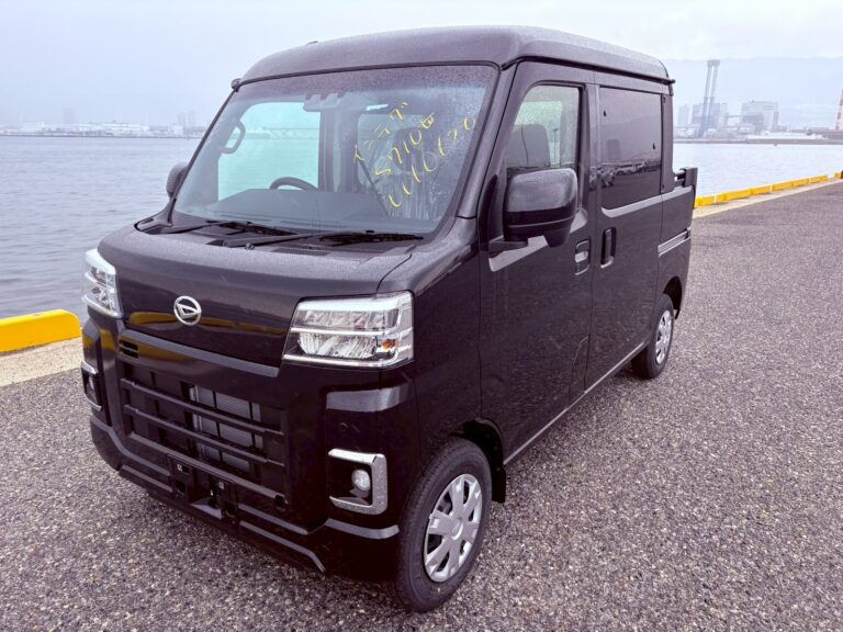 Daihatsu Hijet Deck Van 2026 – BRAND NEW – CVT AUTOMATIC